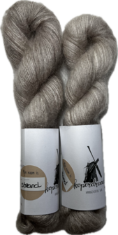 Koperdraadje kid mohair Strand