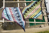 Fair isle, WIP klaar, mooi draadje gesponnen, lentebloemen