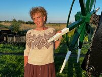 Polkabont, nieuwe trui, de tuin rondom de molen