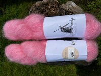 Kid mohair DK Fluff hand geverfd kleur 401 zacht roze