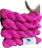 Kid mohair hand geverfd kleur "Fluor roze" Kid mohair hand geverfd kleur "Fluor roze"